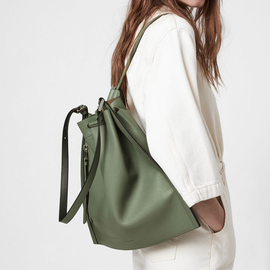 Handbags - Image Intelligence Handbags - Image Intelligence